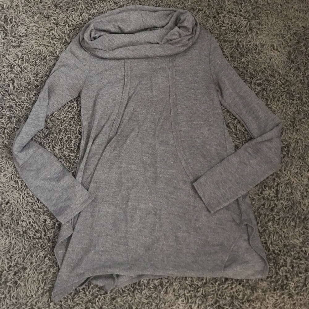 Crowl Neck Sweater